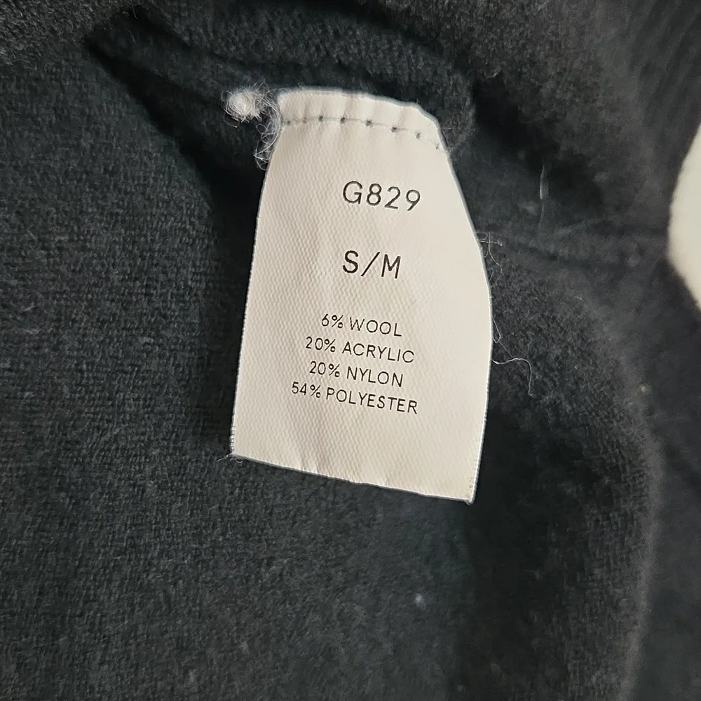 Kerisma Black V-Neck Sweater S/M - Picture 5 of 6